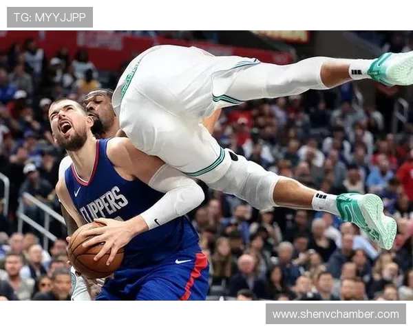 定海神针祖巴茨高效砍21分8篮板2盖帽 正负值+8助快船胜利 定海神针祖巴茨高效砍21分8篮板2盖帽 正负值+8助快船胜利