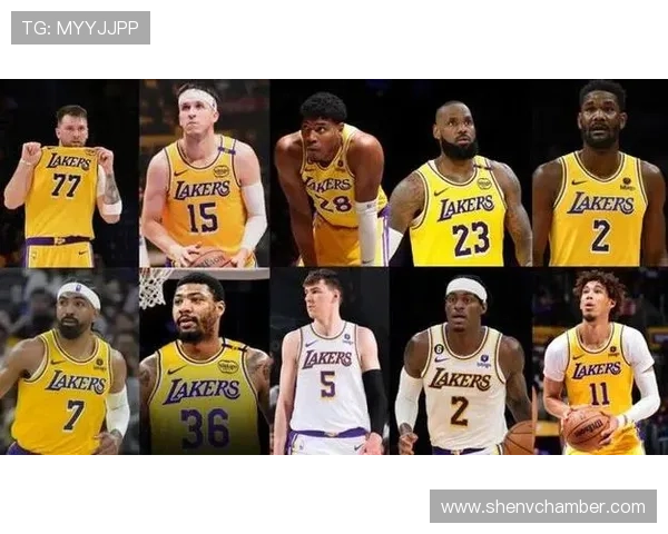 湖人对阵国王首发阵容公布:三后卫组合斯玛特顶替东契奇搭档里夫斯与文森特 湖人对阵国王首发阵容公布:三后卫组合斯玛特顶替东契奇搭档里夫斯与文森特